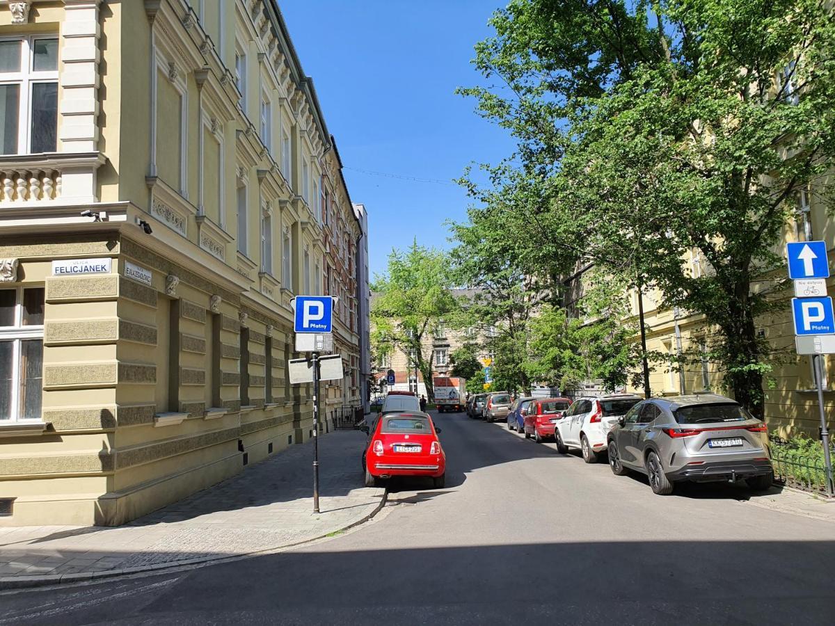 Ok Krak Apartments Красков Екстериор снимка